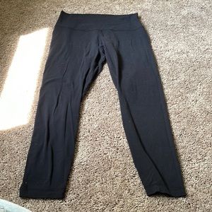 Lululemon black align leggings 10 ankle length